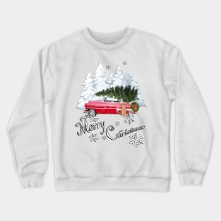 Traditional Old Fashioned Farmhouse Christmas Design: Vintage Car Hauling Tree in Snow Merry Christmas Crewneck Sweatshirt